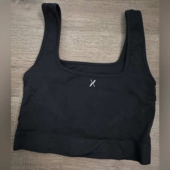 Knix Sports Bra (set of 2) | green & black | cropped tank | shelf bra | small - Picture 6 of 7